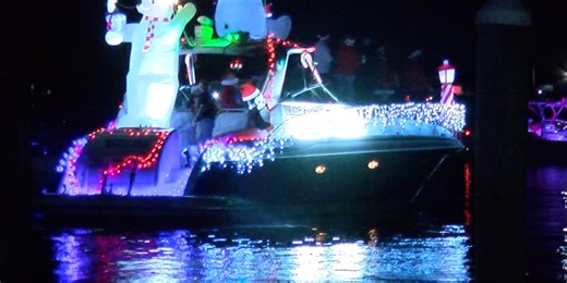 39th Annual Sarasota Holiday Boat Parade