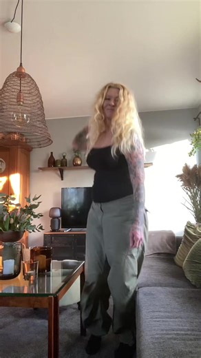 Cozy Living Room Plant Arrangement Tips