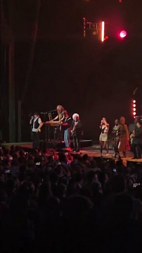 Toto - Africa with Wally Palmer of The Romantics and Christopher Cross in The Woodlands