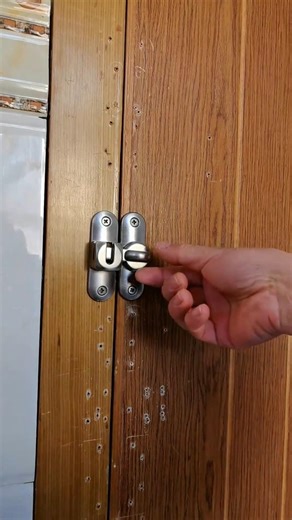 Simple Manual Gate Latch | 90 Degree Door Latch #shorts