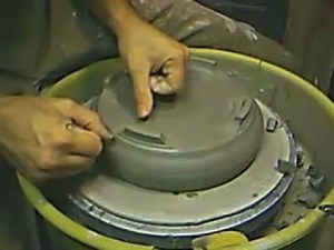 How to make a Bonsai pot - Corvus Moon Pottery (Pottery Pod)
