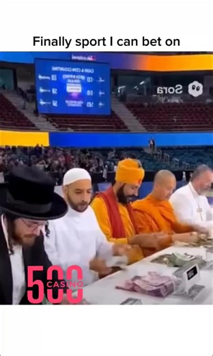 InstaSavvy | It all started with curiosity — a simple question: Can a machine think like a human? In the early 1950s, scientists and dreamers gathered... | Instagram