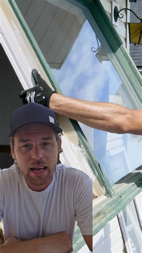 🪟 Tired of those drafty, outdated windows? It’s time to breathe new life into your home with sleek, energy-efficient windows at an unbeatable price. Factory-direct savings mean you get top quality without the middleman markups. 1-day installation, immediate comfort, and a warmer, quieter home are just a call away. Don’t wait—make your home a sanctuary today! 🏠 | Ecoline Windows