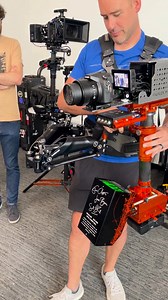 flying the xARM Neo with the xcs. The Neo’s sleek, compact design (61mm/2.4″ wide) offers unmatched freedom of movement. And with an extended boom range of 80cm (31.5″). Discover more at www.flowcine.com. . . . . . . . . . . . . #flowcinegear #steadicamopsassociation #xarmneoair #xarmneo #flowcinexarmneo #flowcinexarmneoair #arritrinityoperator #arri #cameragears #flowcine #steadicam @opticalsupport #opticalsupportltd | Flowcine