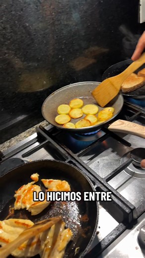 “Hoy tocó cocinar con mamá Mariela 👩‍🍳🧑‍🍳” #viralreelsシ#cocinando# | Mariela Loc Lopez