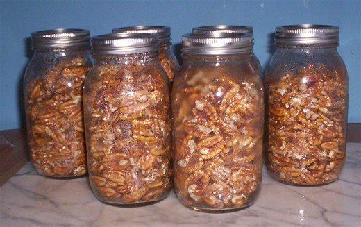 How to Preserve Pecans and Other Nuts in Mason Jars