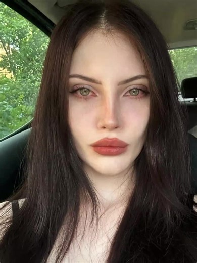 𝑆𝑎𝑛𝑑𝑎𝑙.𝑤𝑜𝑜𝑑 (@don.ed.hardy1)’s videos with Black Milk - Massive Attack