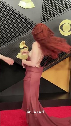 🔥 top 5 red carpet outfit! #margaretrobbie #angelinajolie #sydneysweeney