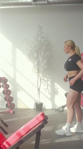 Pink Fitness Set: Enhance Your Workout Style