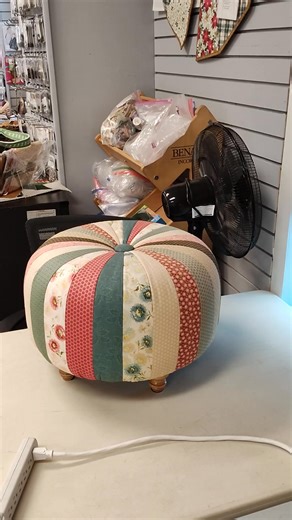 Tuffet Day at the Village Quilt Shoppe 🥰 #shopsmall #thevillagequiltshoppe #quiltshop #shoplocal | The Village Quilt Shoppe