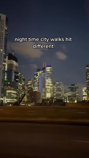 chicago night vlog. the vibes on the city night walks hit different🌙 #chicago #vlog #nightvlog #nightvibes #vibes