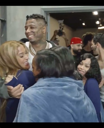 BLUE FACE LOVE THE LADIES 🔥 #fyp #blueface #viral | blue face