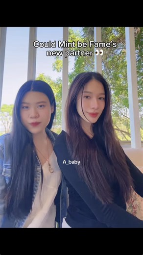 I’m about to start a rumor 😭 hands looking a little accurate #mintuiw #famefxme #famepathsitar #glseries #4elementsgl