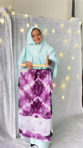 Zinnia on Instagram: "|| Shop from the Reel || Rida discription: Base: cotton rayon tie dye fabric Pattern: organza insertion with handwork 🔲 Dm to buy ✨ 🔲 Please note color may vary due to changes in the screen."