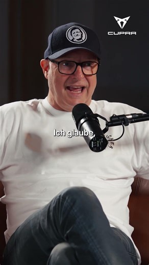 This is the success code of FC Bayern coach Vincent Kompany. #tomorrowpodcast