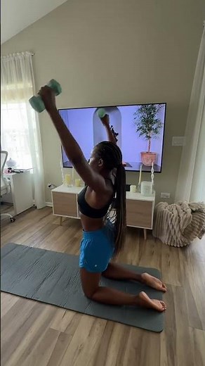 I loved the 25 day challenges so much I had to keep going! 🩶 This is the Pilates x Izzy 20 minute
