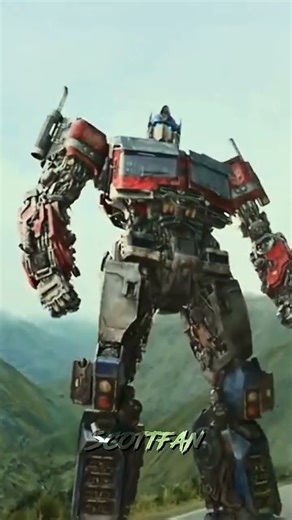 Bayverse Megatron vs Knightverse Optimus Prime