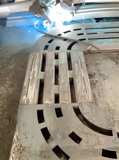 Welding Procedures for Automotive Frame Machines