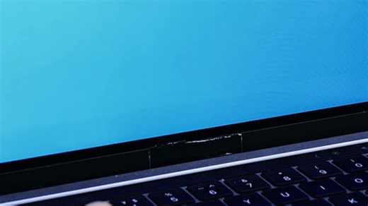 西数新元素移动固态硬盘（WD Elements SSD），轻薄便携，传输速度快，轻松应对办公、学习、出游等多场景文件存储需求，让数据管理更高效！