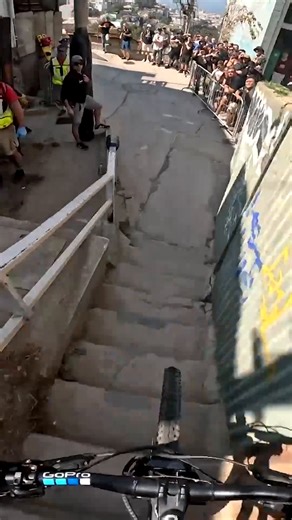 straight back to business 🫡 watch Red Bull Valparaiso Cerro Abajo this weekend on Red Bull TV 📺 🚲: Tomas Slavik | Red Bull