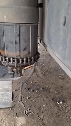 Fuel filter removal #mechanic #fuelfilter #removal #mechaniclife #reels | Dunia otomotif