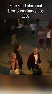 Kurt Cobain & Dave Grohl (Backstage Roskilde Festival 92) | Seattle Sound 90's