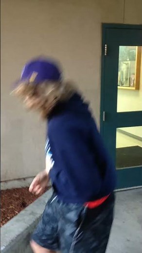 Kid throws up at school