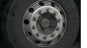 47K views · 446 reactions | Enhance the Dura-Bright® experience with Dura-Bright® Wheel Wash ✨✨ Available at our distributors: www.alcoawheels.com/alcoawheels/europe/en/where-to-buy.asp | Alcoa Wheels Europe | Facebook