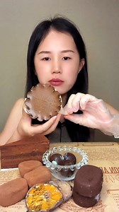 1M views · 10K reactions | Chicco Lava Basque Country Cake Eating  #reels #eating #reel #foodvlogs #asmr #reelsfypシ #reelsviralシ #reelstrending #reelsfbシ #dessert #chocolate #chocolatedessert #mukbang #famousfood #cakedessert | It's Unique Food ASMR | Facebook
