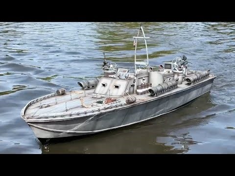 Beautiful RC Steam tug and amazing RC Torpedo Boat