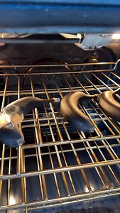 Did you know you can bake un ripe bananas to make banana bread? 300° for 20-30 minutes soft, sweet, ready to mash. Would you try this? #BananaHack #BananaBreadRecipe #KitchenTips | marcela.veronica_