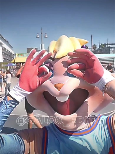 Bugs Bunny Basketball: Dribbling Skills and Tricks