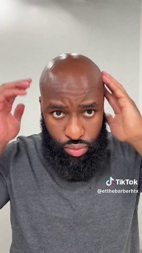How to Prevent Razor Bumps and Ingrowns on a Bald Head