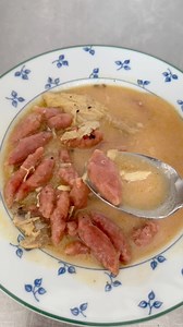 I’m sharing one of my favorite healthy and delicious winter comfort food recipes. It’s something I love cooking whenever I feel the need for warmth and nourishment during the cold winter days. Cozy, comforting, and good for the body—this dish always feels like a warm hug in a bowl. ❄️🍲 #easyrecipes #deliciousfood #FoodLover #eating #cooking #healthylifestyle #loveit #favorite | Che Zom