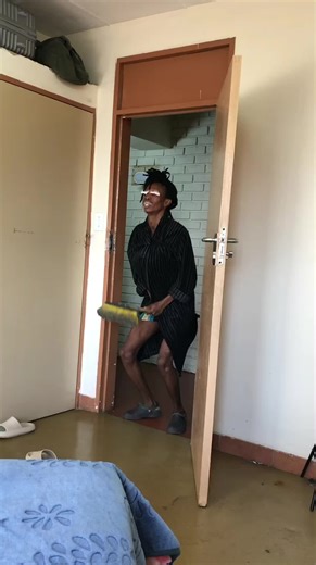 In the air 😭 im moving out of this house 😂