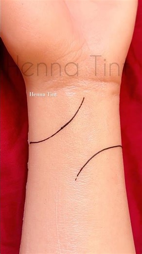 Simple & Stylish Bracelet Mehndi Design | Easy Arabic Mehndi | Mehndi Tutorial #shorts #hennatint