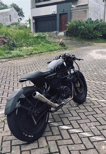 Cafe Racer Sounds: Aesthetic Video Edits You’ll Love