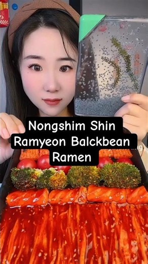 Nongshim Shin Ramyeon Black bean Ramen & Broccoli Mukbang!