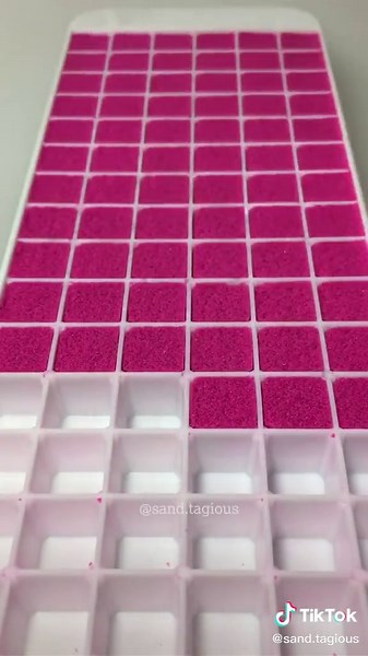 Satisfying Sand Plucking ASMR Experience