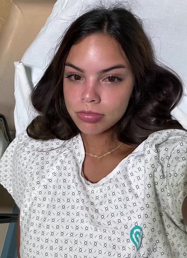 gracebon (@gracebonnova)’s videos with Broken Soul - Kellylivinglarge