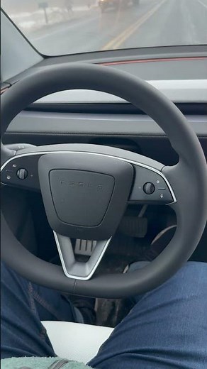 Tesla FSD v14 Perfectly Stops for School Bus – Fully Self-Driving Test