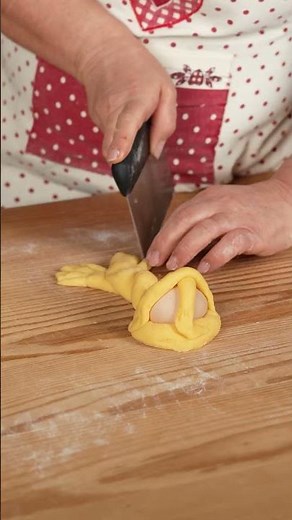 CALABRESE CUZZUPE | Quick and Easy Easter Desserts | Flavors of Casa Fiorella