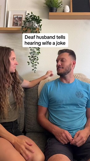 Hilarious Deaf Dad Jokes in Sign Language