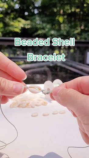 What do you think of the real time chilled tutorial vibes? #tutorial #shelljewelry #foryoupage #foryou #fyp #crafts #macrame #diy