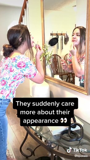 Like who are they trying to look good for? 🤨 #cheating #cheaters #signsofcheating #cheatingbehavoir #infidelity #dating #relationships #shady #appearance