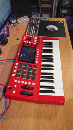 Mr.President - Coco Jamboo (MPC Key 37) #akai #mpckey37 #mpc #musicproducer #90s