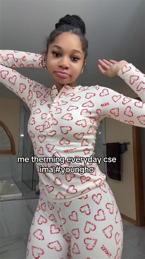 young ho who loves her face #fyp #youngho