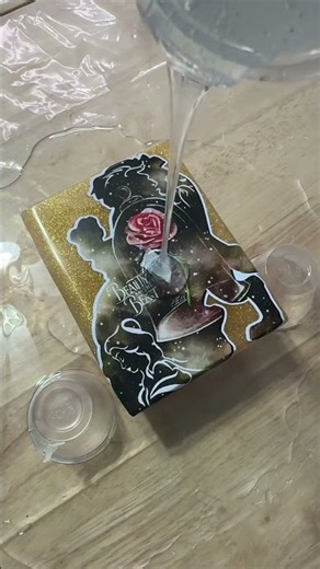 Beauty and the Beast 💛 #resinart #resin #resinartist #resincrafts #epoxy #epoxyresin #epoxyresinart