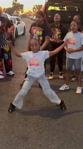 🤩 Ok Baby HotGirl❗️#dance #vibes #viral | Join BZL Membership NOW❗️ Click Link Below⬇️