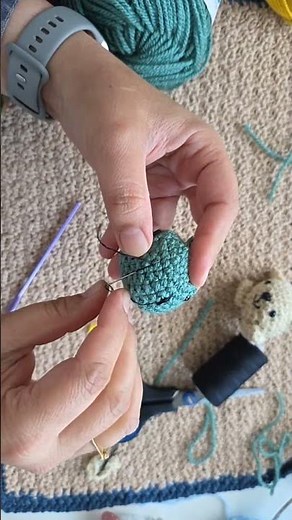 Sewing Dinosaur nose #amigurumi #crochet #crochettips